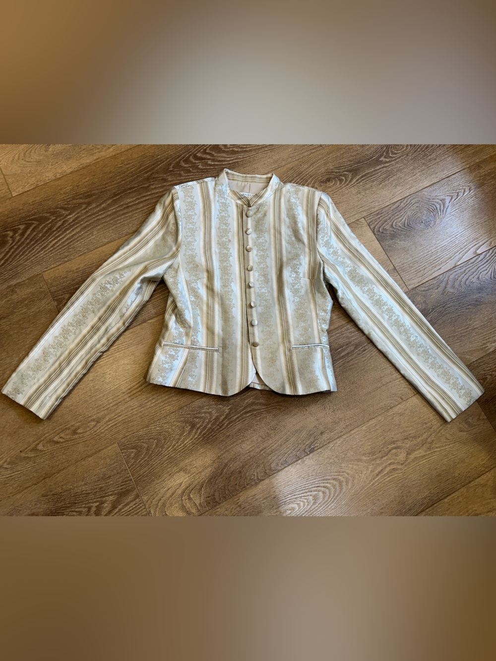 Smart Set Cream and Gold Striped Brocade Jacket
